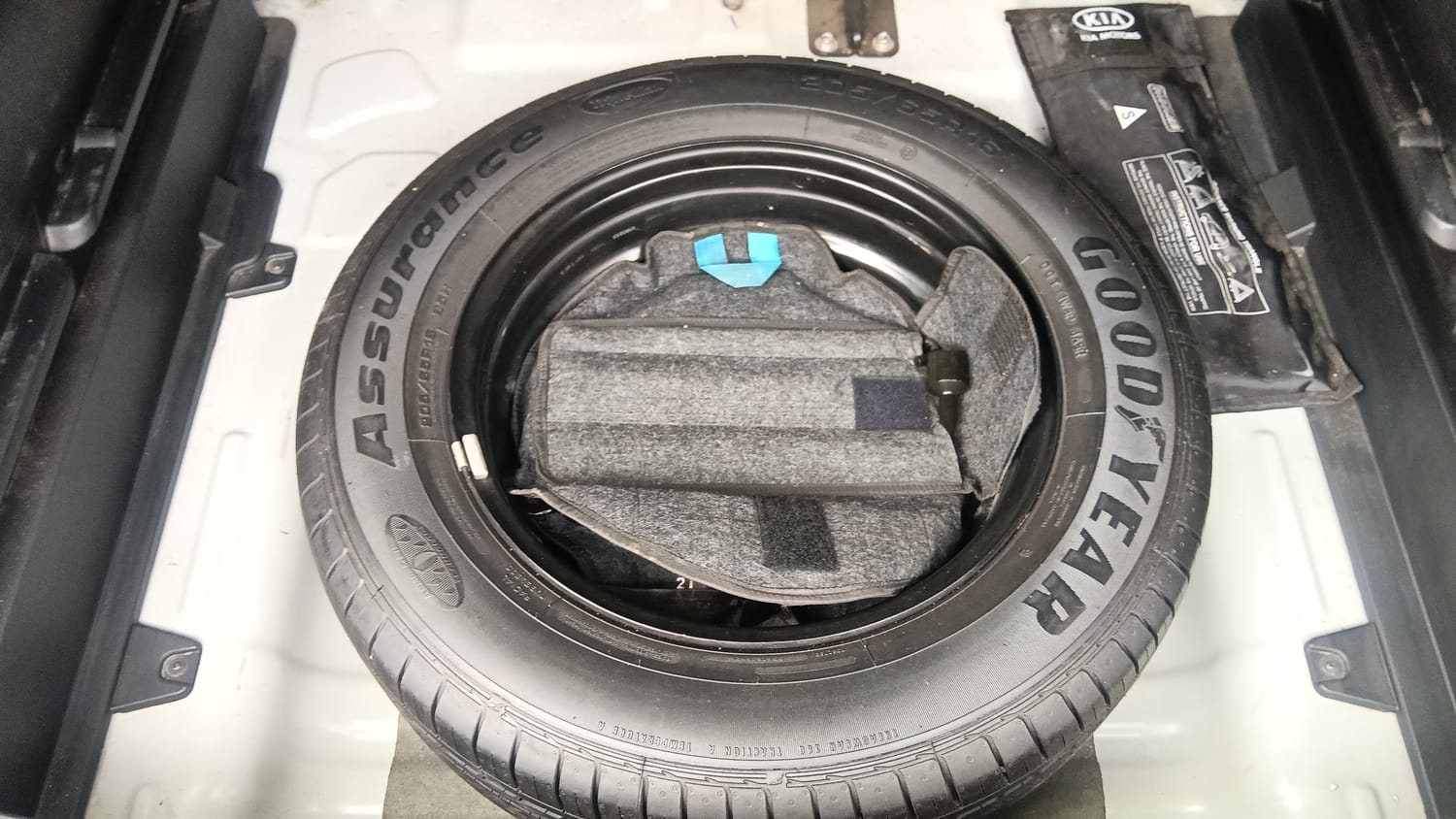 Used 2021 Kia Seltos HTX 1.5 Petrol Manual tyres SPARE TYRE VIEW