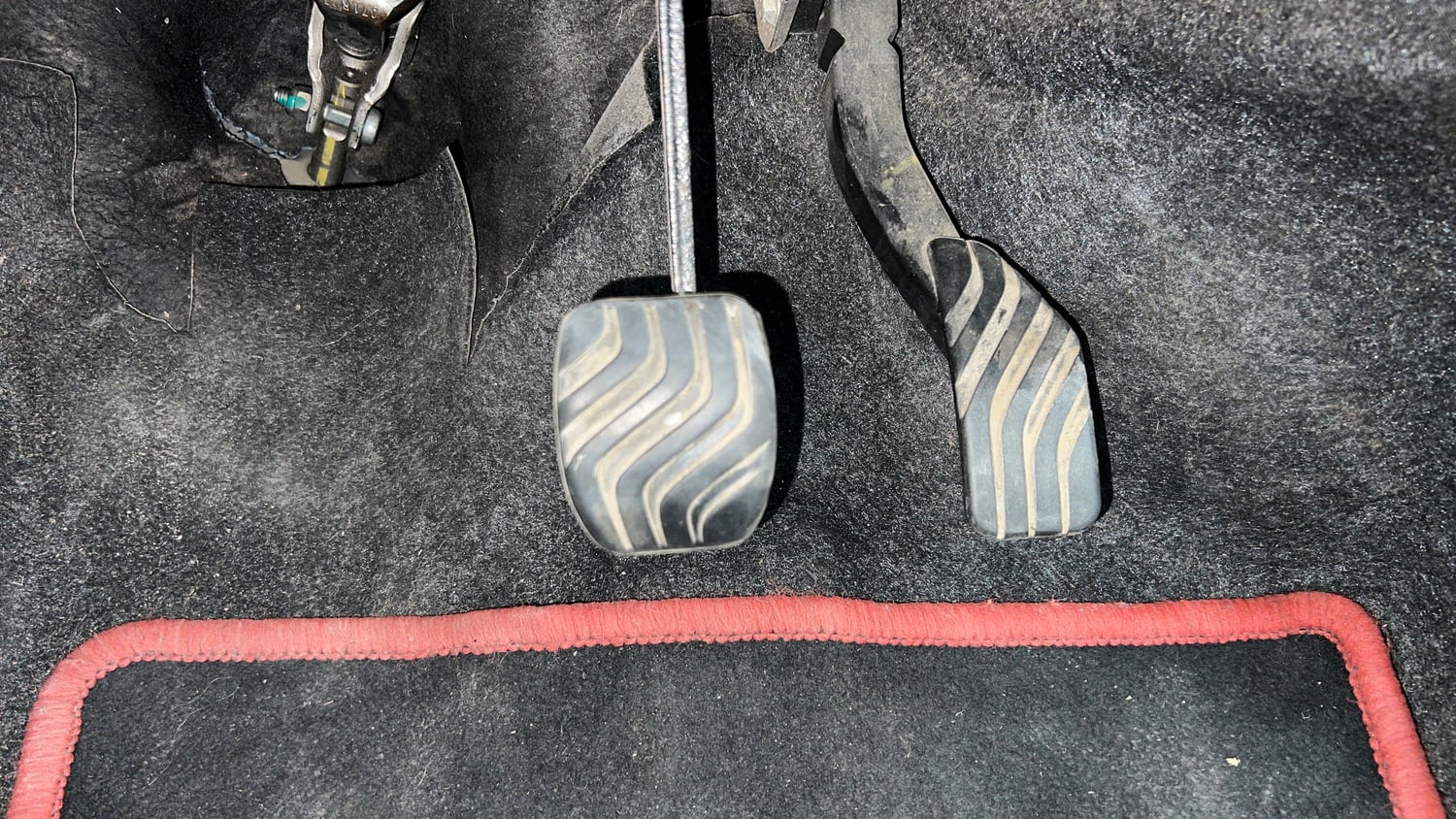Used 2023 Renault Kwid RXT 1.0 AMT Petrol Automatic interior PEDALS VIEW