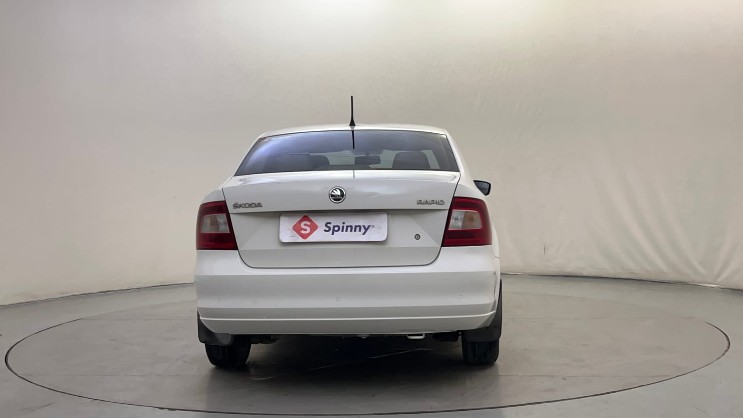Used 2015 Skoda Rapid 1.6 MPI Elegance Plus Petrol Manual exterior BACK VIEW