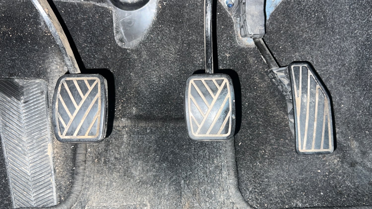 Used 2019 Maruti Suzuki Baleno Zeta Petrol Manual interior PEDALS VIEW