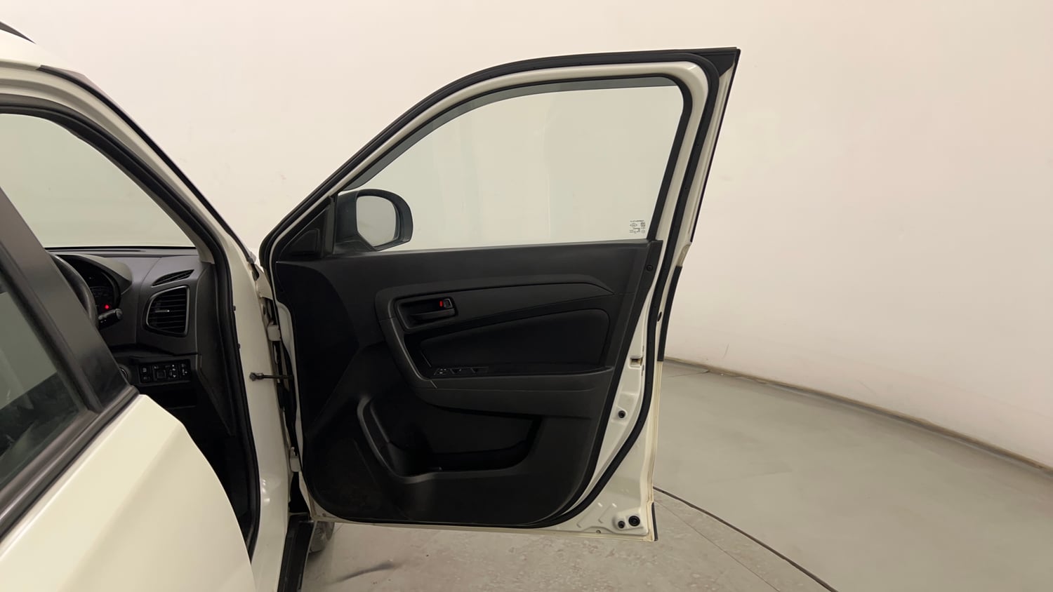 Used 2022 Maruti Suzuki Vitara Brezza VXi AT SHVS Petrol Automatic interior RIGHT FRONT DOOR OPEN VIEW