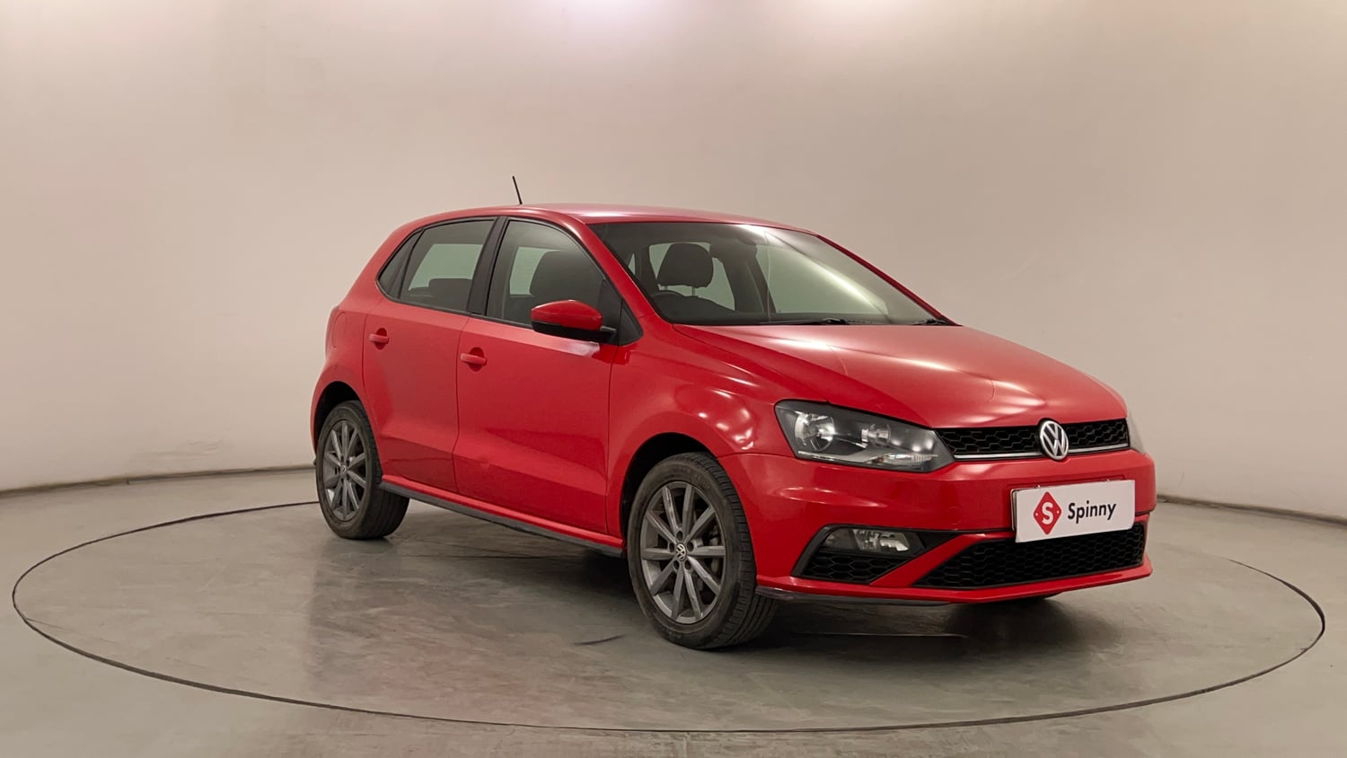 Used 2022 Volkswagen Polo Highline Plus 1.0L TSI Petrol Manual exterior RIGHT FRONT CORNER VIEW