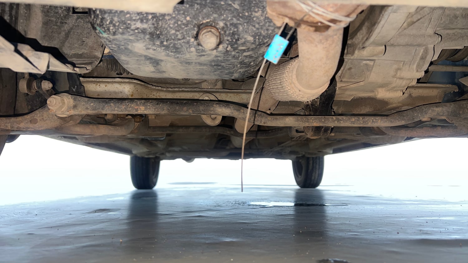 Used 2021 Tata Tiago XT Petrol Manual extra FRONT LEFT UNDERBODY VIEW