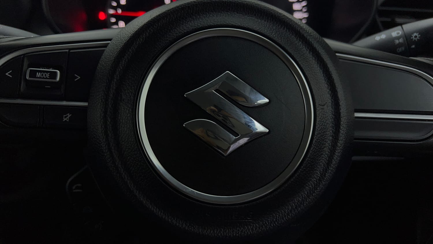 Used 2025 Maruti Suzuki Swift VXi Petrol Manual top_features Airbags