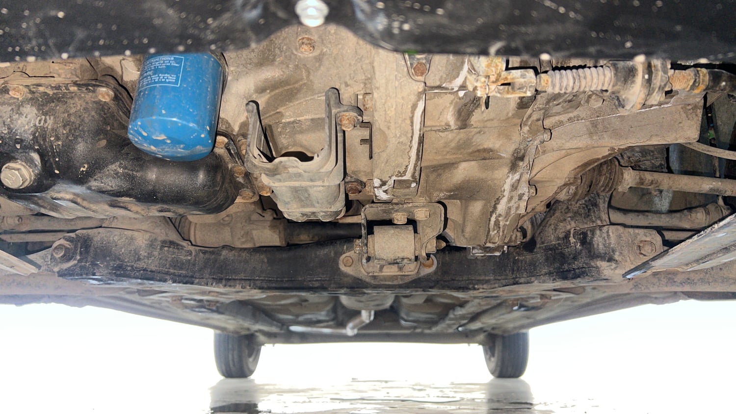 Used 2015 Hyundai Grand i10 Sportz 1.2 Kappa VTVT Petrol Manual extra FRONT LEFT UNDERBODY VIEW