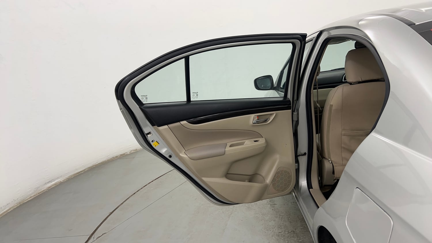Used 2017 Maruti Suzuki Ciaz Zeta 1.4 MT Petrol Manual interior LEFT REAR DOOR OPEN VIEW