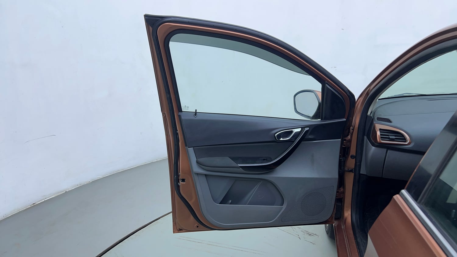 Used 2018 Tata Tigor Revotron XZA Petrol Automatic interior LEFT FRONT DOOR OPEN VIEW
