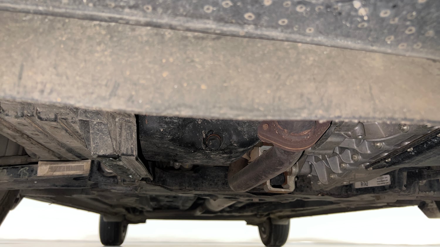 Used 2023 Tata Altroz XZA Plus Petrol Dark Edtion Petrol Automatic extra FRONT LEFT UNDERBODY VIEW
