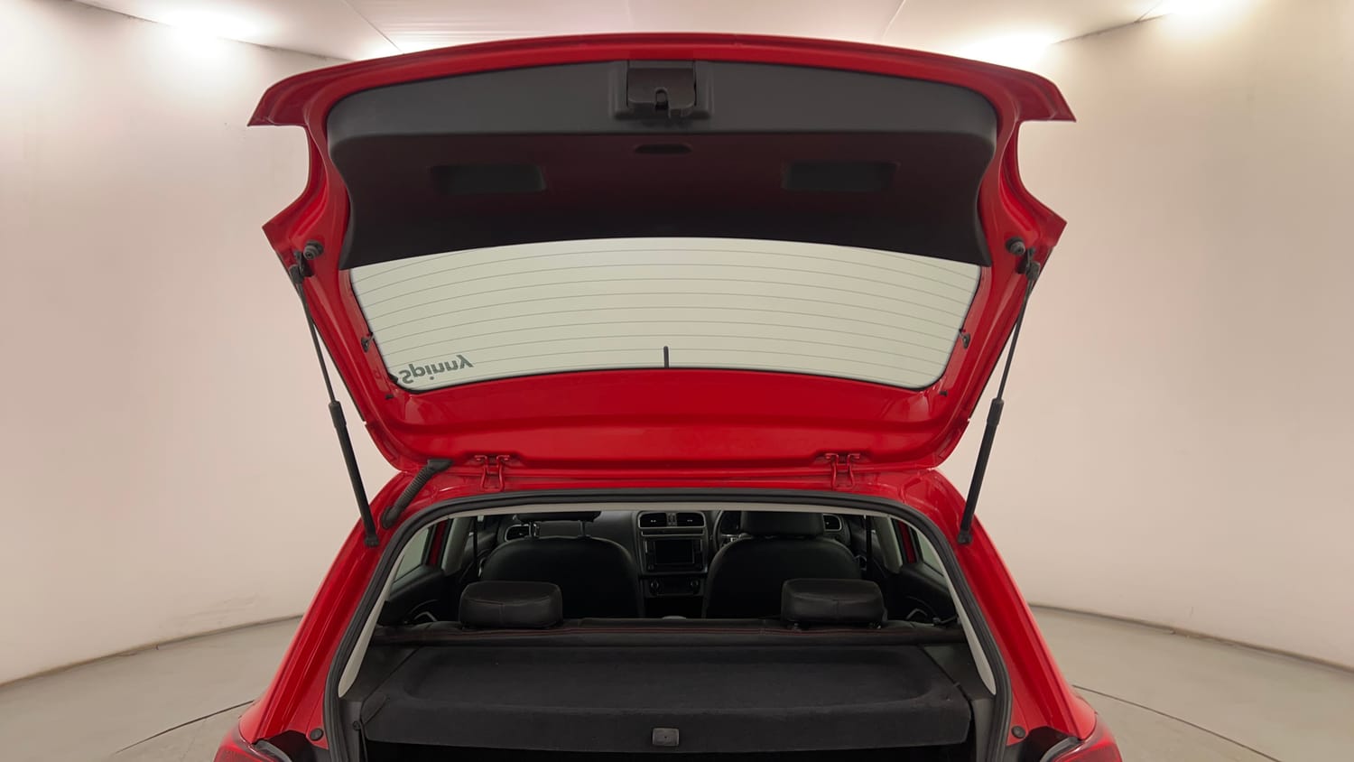 Used 2022 Volkswagen Polo Highline Plus 1.0L TSI Petrol Manual interior DICKY DOOR OPEN VIEW