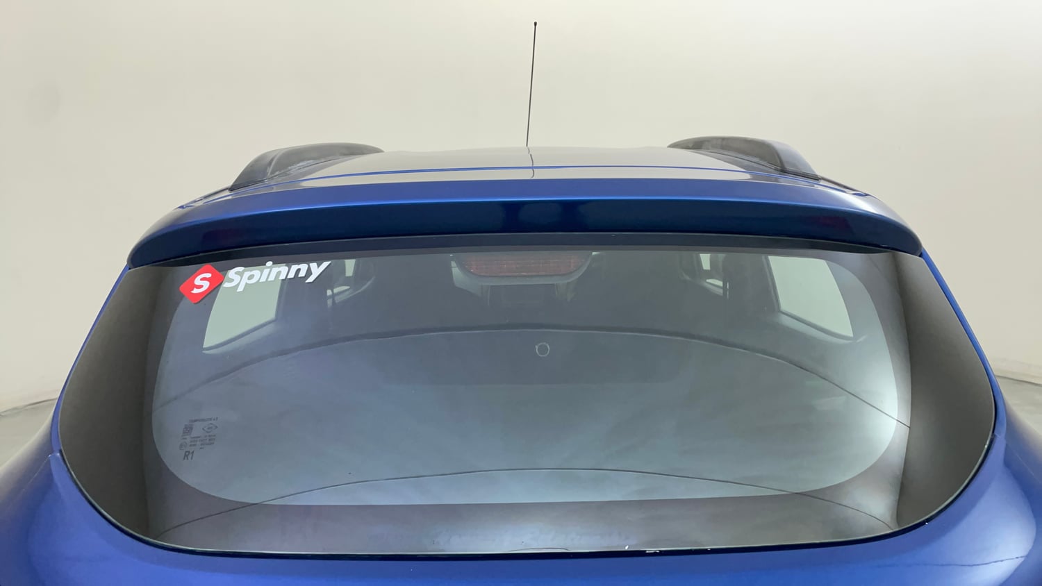 Used 2017 Renault Kwid CLIMBER 1.0 AMT Petrol Automatic exterior BACK WINDSHIELD VIEW