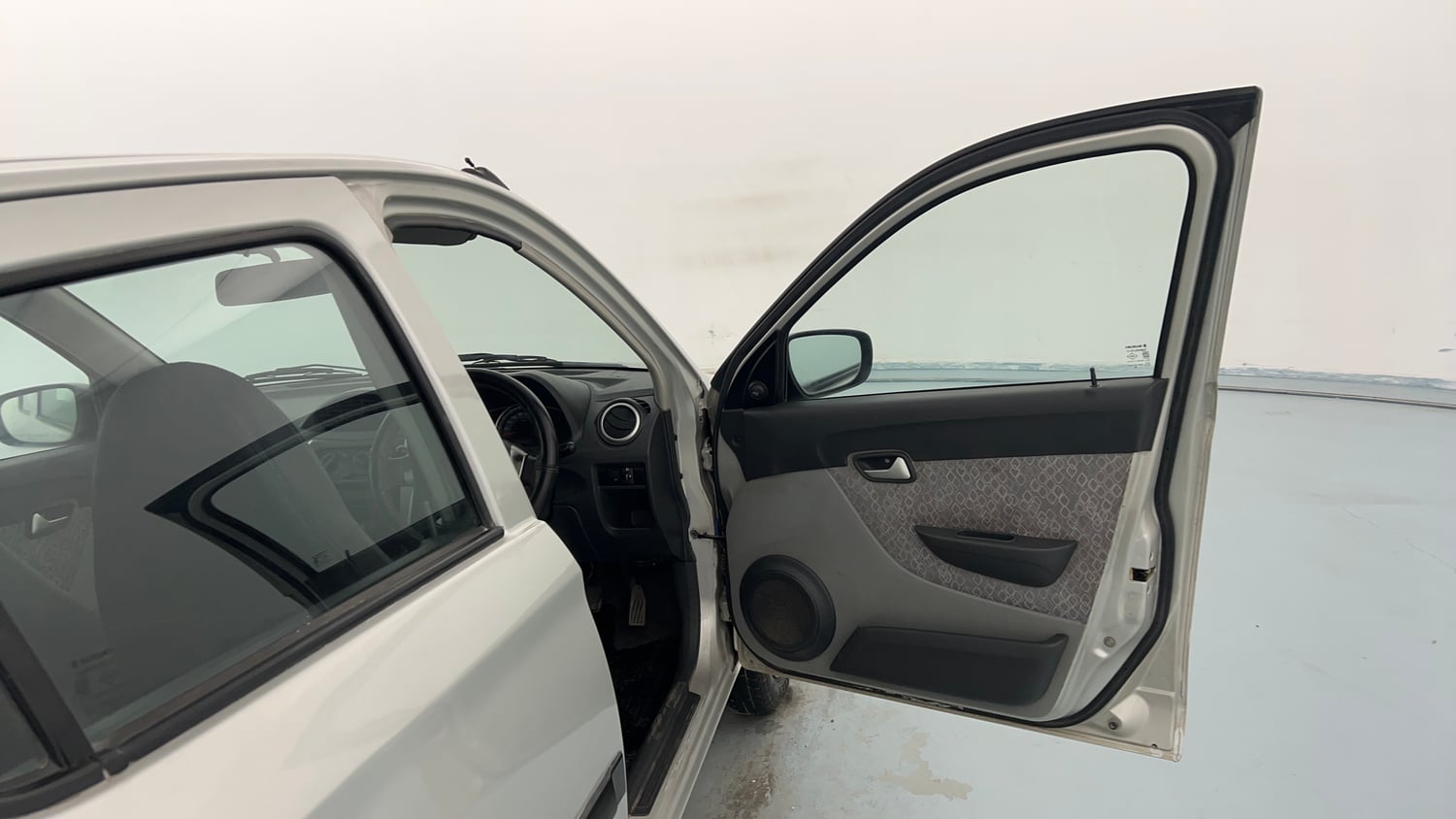 Used 2018 Maruti Suzuki Alto 800 VXi Petrol Manual interior RIGHT FRONT DOOR OPEN VIEW