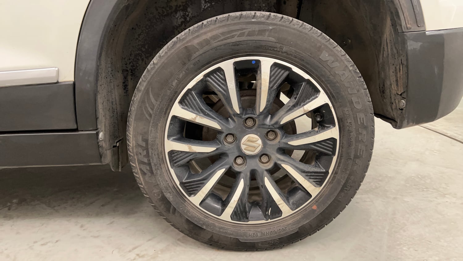 Used 2022 Maruti Suzuki Vitara Brezza VXi AT SHVS Petrol Automatic tyres LEFT REAR TYRE RIM VIEW