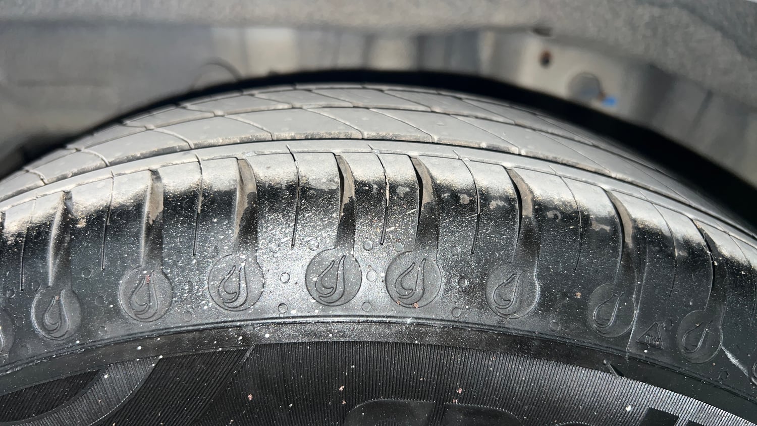 Used 2017 Hyundai Eon Sportz Petrol Manual tyres RIGHT REAR TYRE TREAD VIEW
