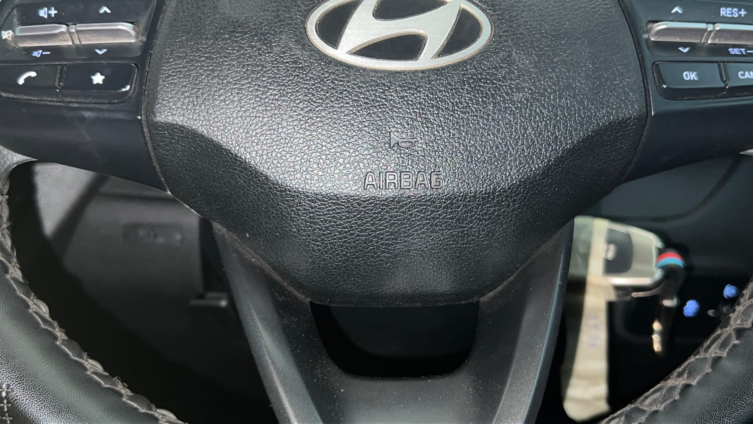 Used 2023 Hyundai Exter SX 1.2 MT Petrol Manual top_features Airbags