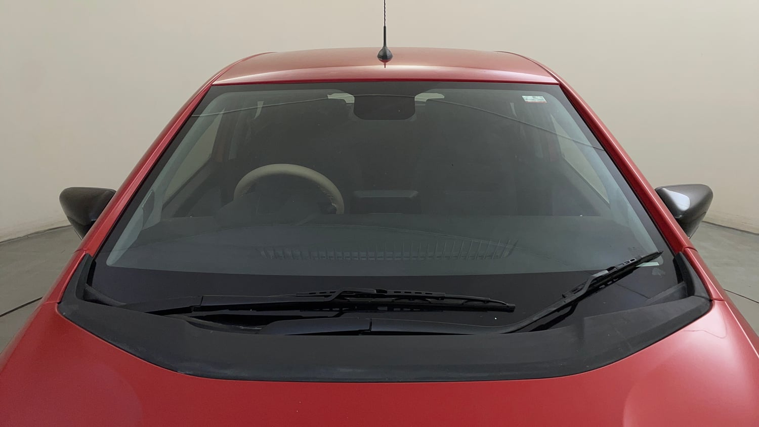 Used 2021 Tata Altroz XZ Petrol Petrol Manual exterior FRONT WINDSHIELD VIEW
