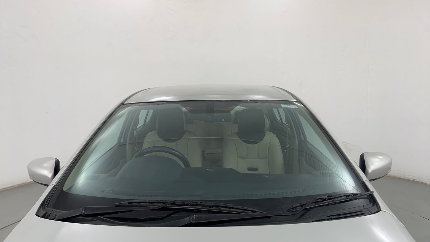 Used 2017 Maruti Suzuki Ciaz Zeta 1.4 MT Petrol Manual exterior FRONT WINDSHIELD VIEW