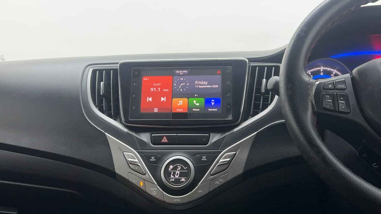 Used 2019 Maruti Suzuki Baleno Zeta Petrol Manual interior MUSIC SYSTEM & AC CONTROL VIEW