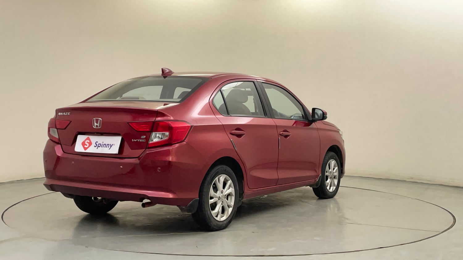 Used 2021 Honda Amaze 1.2 VX CVT Petrol Petrol Automatic exterior RIGHT REAR CORNER VIEW