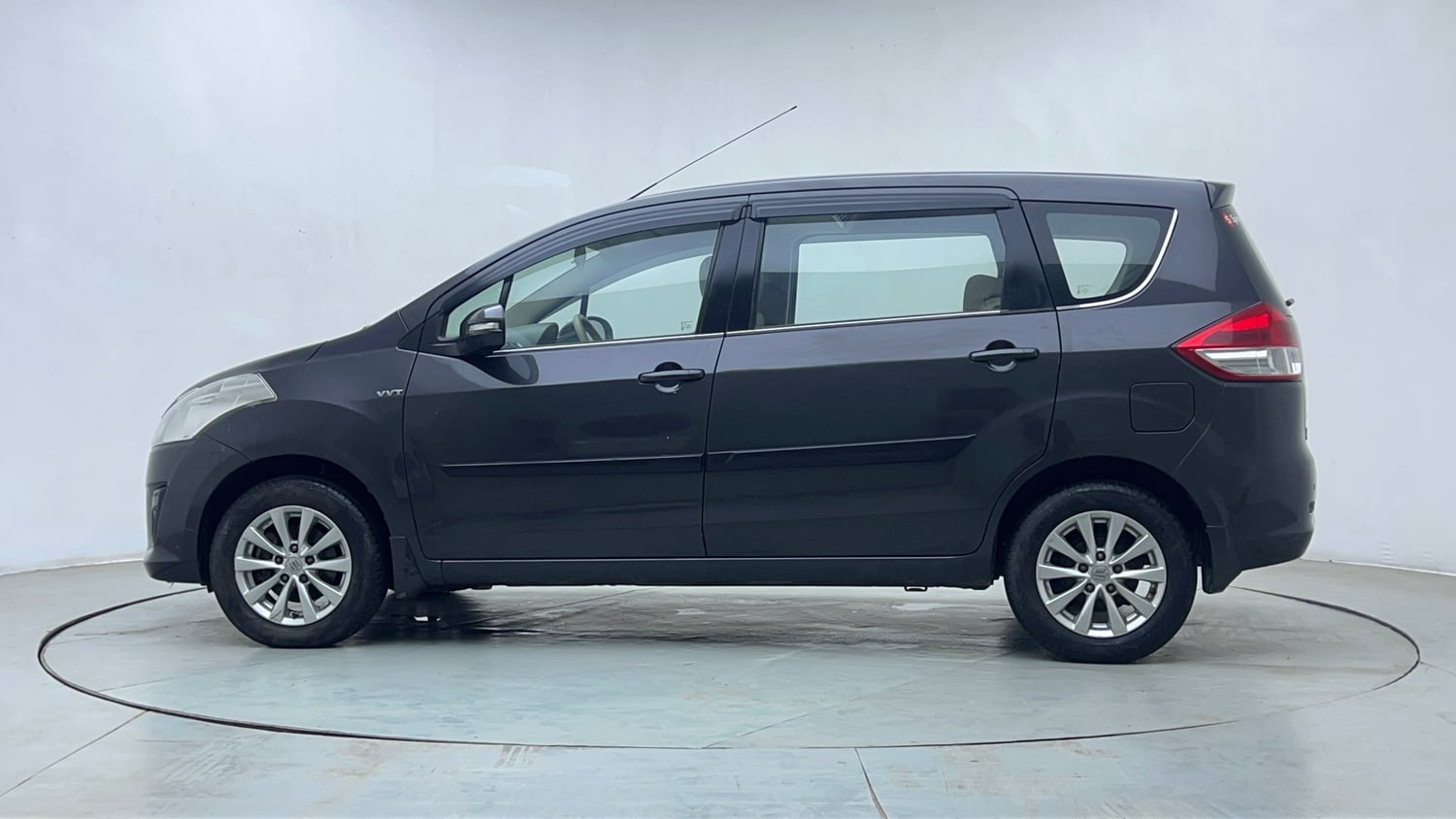Used 2015 Maruti Suzuki Ertiga ZXi Petrol Manual exterior LEFT SIDE VIEW