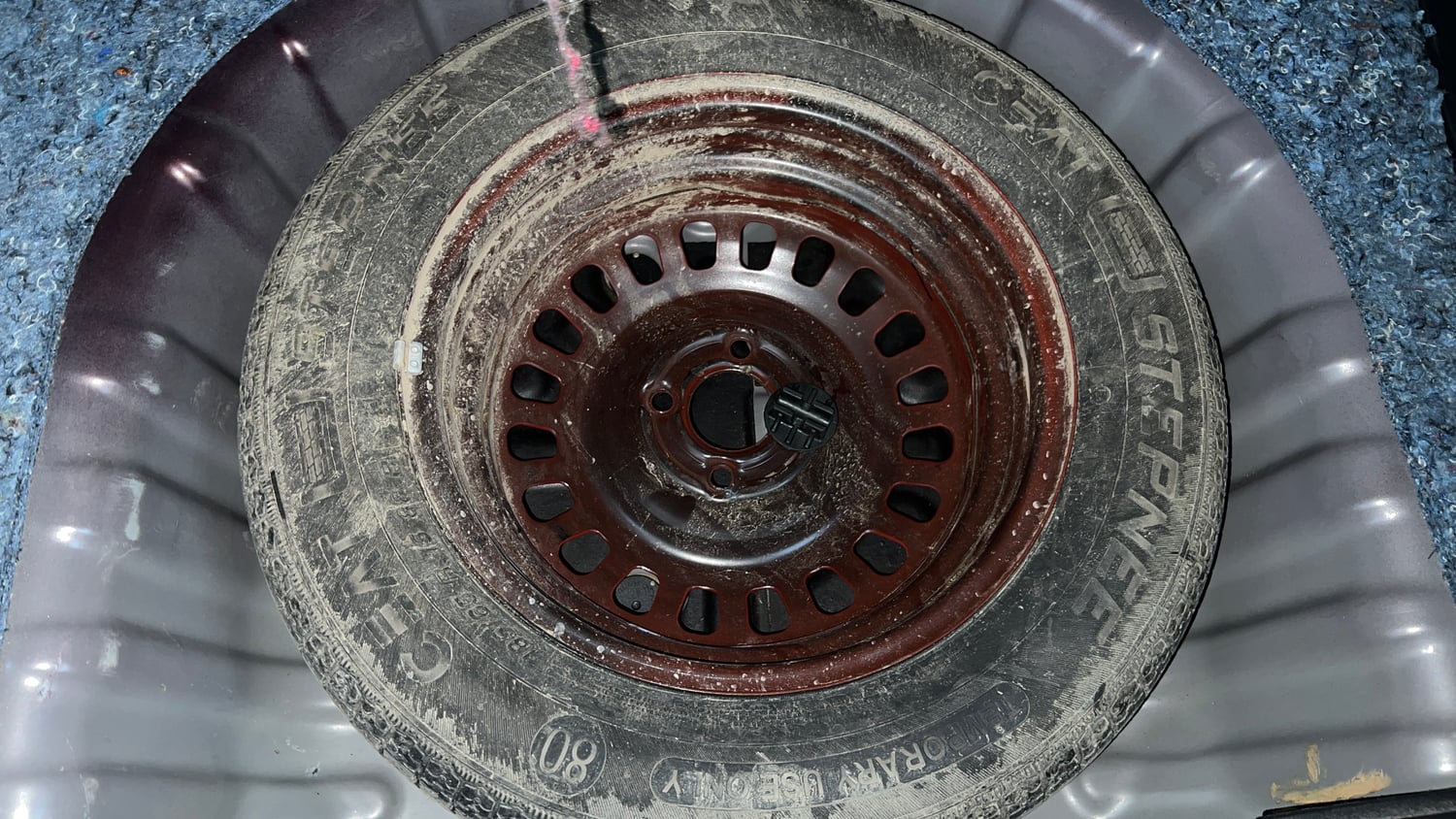 Used 2021 Nissan Magnite XV Premium Petrol Manual tyres SPARE TYRE VIEW