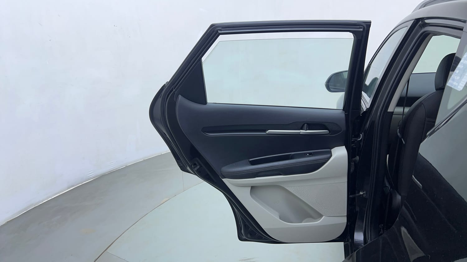 Used 2020 Kia Sonet HTX 1.0 iMT Petrol Manual interior LEFT REAR DOOR OPEN VIEW