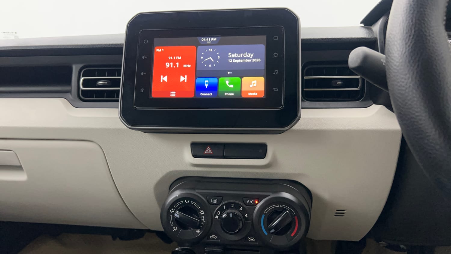 Used 2023 Maruti Suzuki Ignis Zeta 1.2 MT Petrol Manual interior MUSIC SYSTEM & AC CONTROL VIEW
