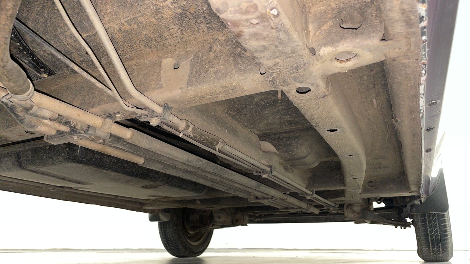 Used 2015 Tata Nano Twist XT Petrol Manual extra REAR RIGHT UNDERBODY VIEW