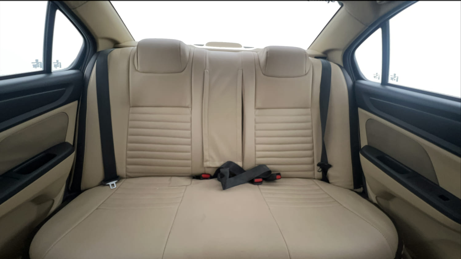 Used 2019 Honda Amaze 1.2 V MT Petrol Petrol Manual interior REAR SEAT CONDITION VIEW