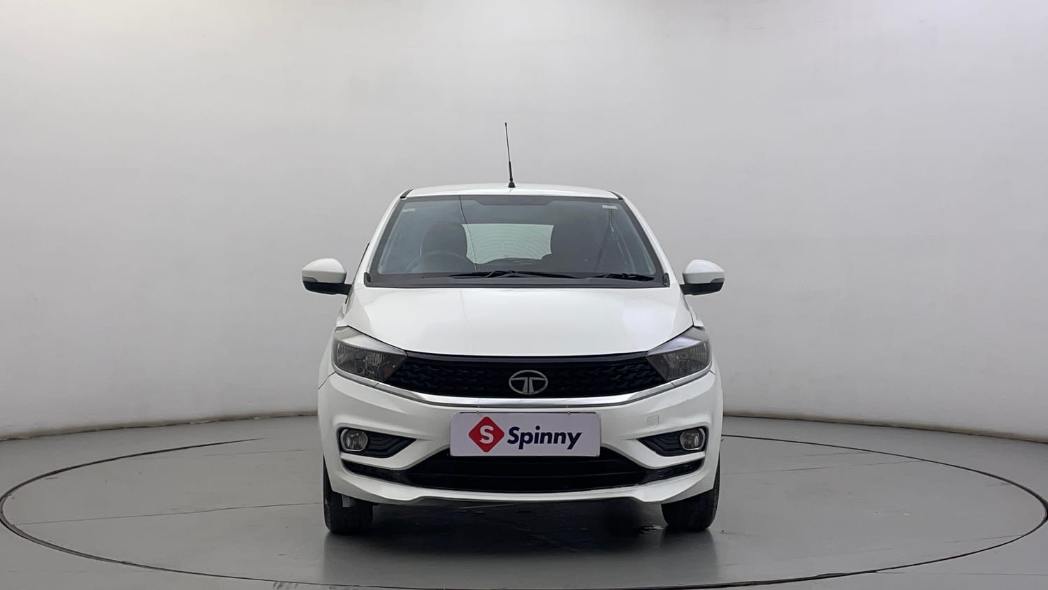 Used 2020 Tata Tiago XZA Petrol Automatic exterior FRONT VIEW