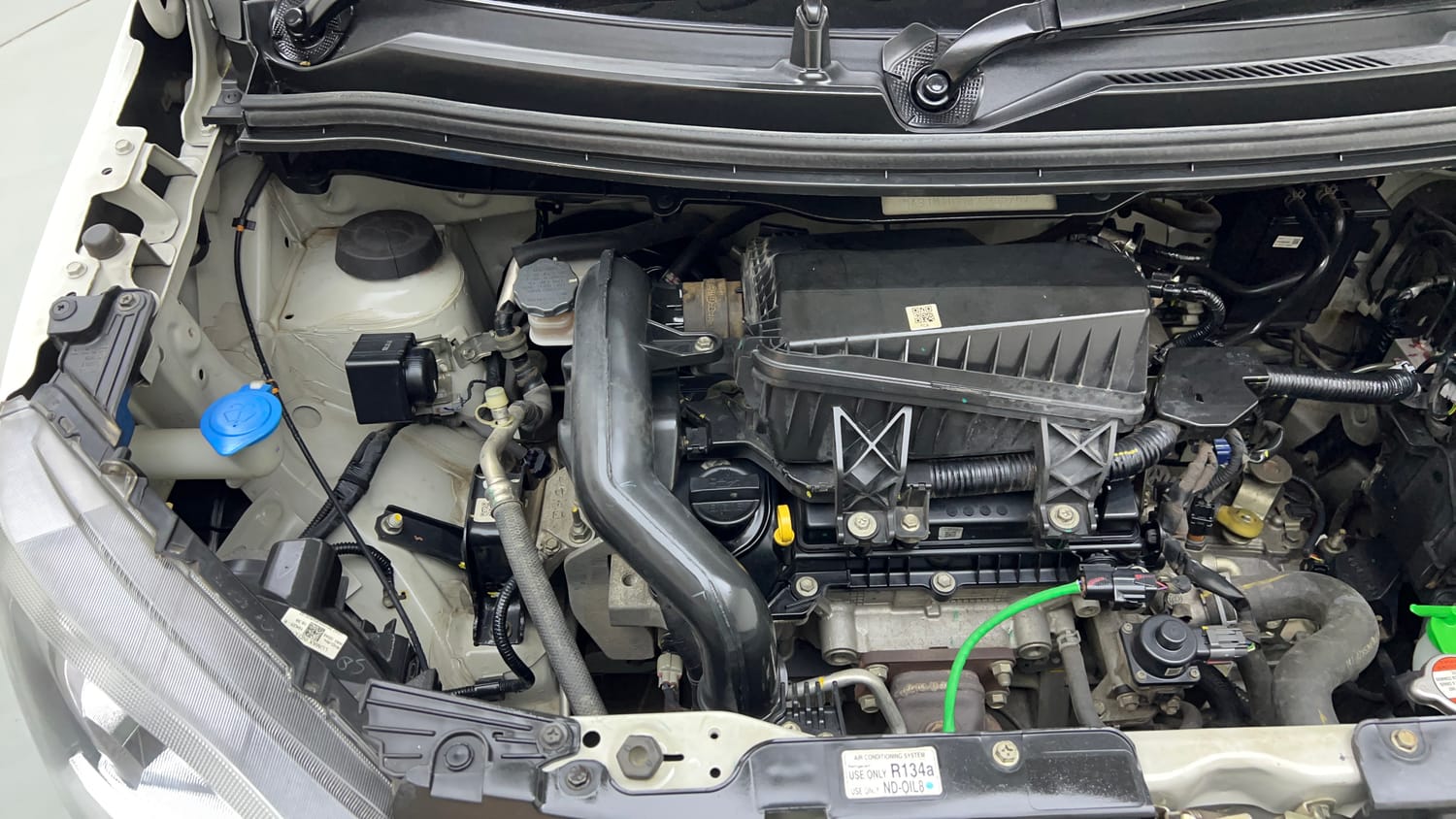 Used 2024 Maruti Suzuki Wagon R VXI 1.0 Petrol Manual engine ENGINE RIGHT SIDE VIEW