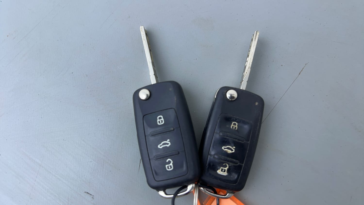 Used 2016 Volkswagen Vento Highline Petrol AT Petrol Automatic extra CAR KEY VIEW