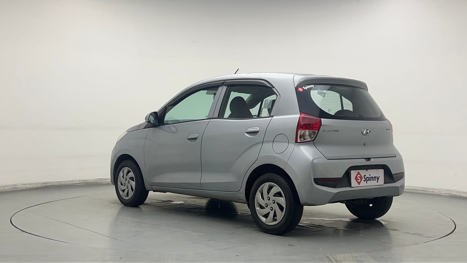 Used 2019 Hyundai Santro Sportz CNG Cng Manual exterior LEFT REAR CORNER VIEW