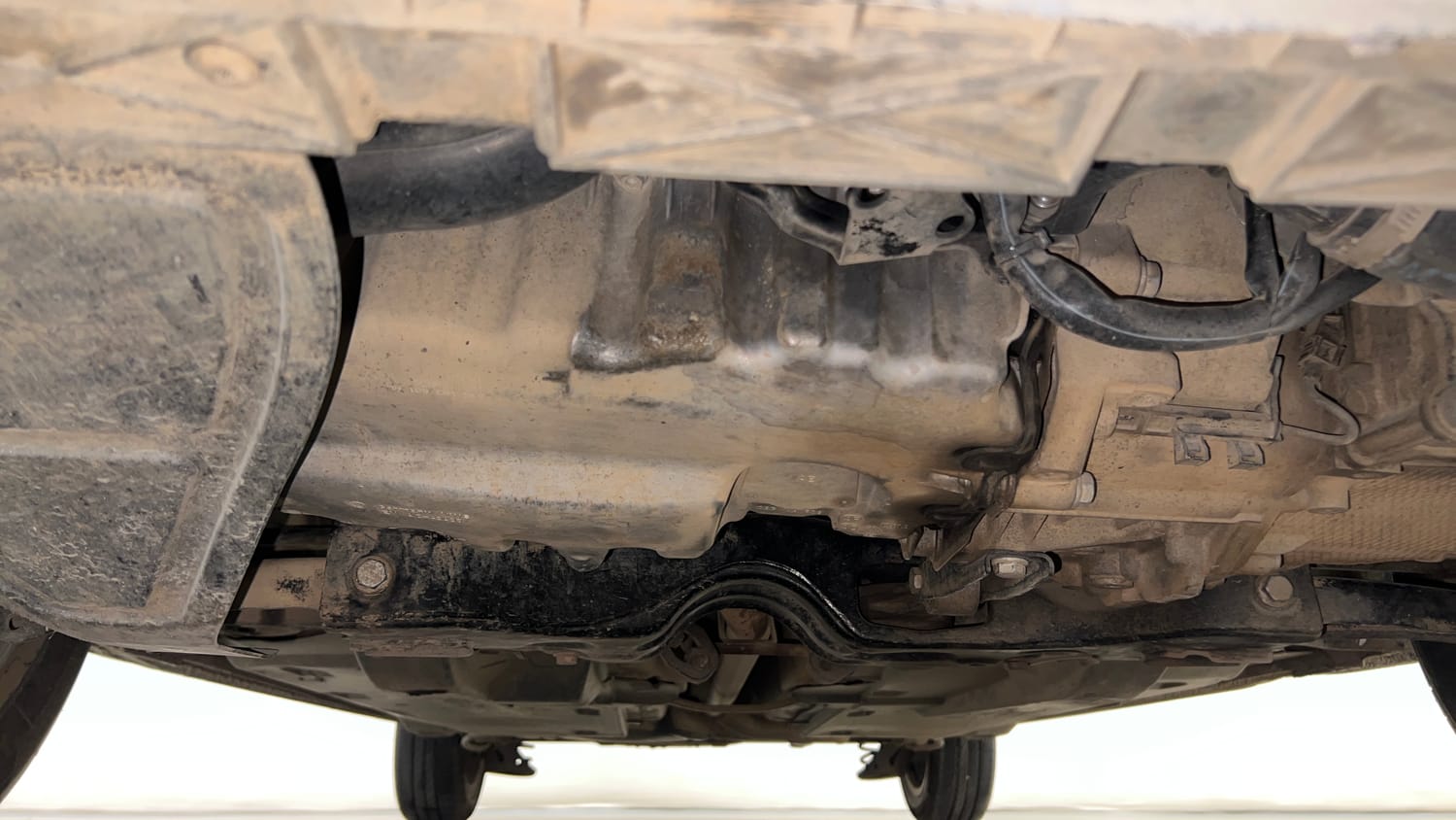 Used 2016 Skoda Rapid 1.5 TDI CR Style Plus AT Diesel Automatic extra FRONT LEFT UNDERBODY VIEW