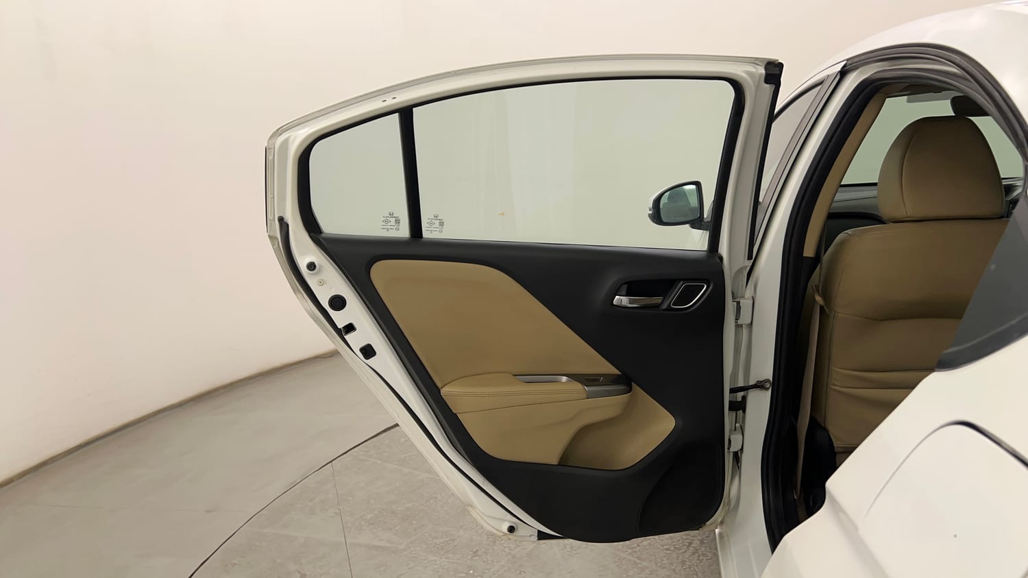 Used 2018 Honda City VX Petrol Petrol Manual interior LEFT REAR DOOR OPEN VIEW
