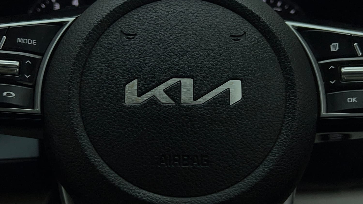 Used 2021 kia Seltos HTX 1.5 IVT Petrol Automatic top_features Airbags
