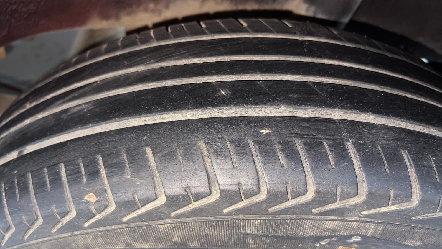 Used 2019 Datsun Redi-GO T (O) Petrol Manual tyres LEFT REAR TYRE TREAD VIEW