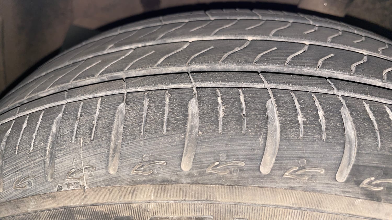 Used 2020 Hyundai Grand i10 Nios Asta 1.2 Kappa VTVT Petrol Manual tyres LEFT FRONT TYRE TREAD VIEW