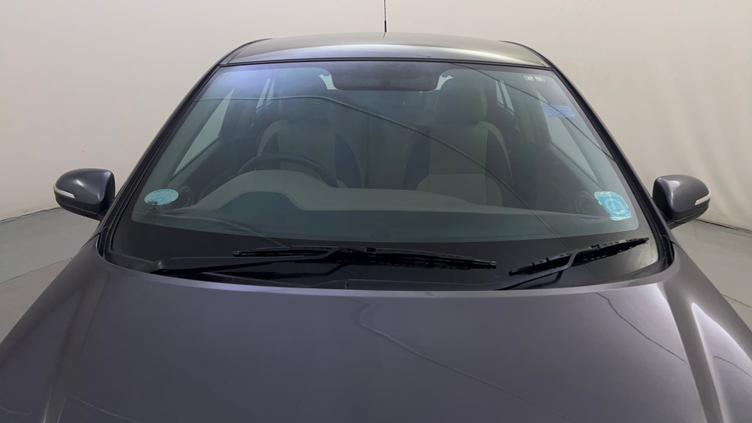 Used 2015 Hyundai Elite i20 Asta 1.2 Petrol Manual exterior FRONT WINDSHIELD VIEW