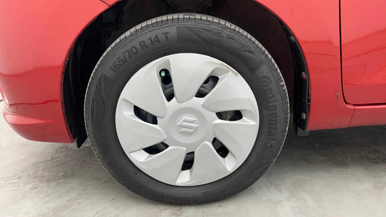 Used 2019 Maruti Suzuki Celerio ZXi Petrol Manual tyres LEFT FRONT TYRE RIM VIEW