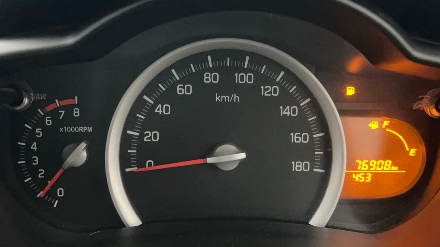 Used 2019 Maruti Suzuki Celerio ZXi Petrol Manual interior CLUSTERMETER VIEW