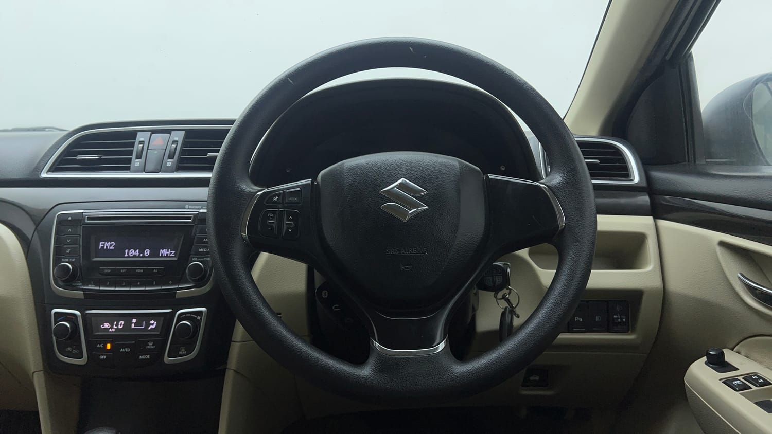 Used 2016 Maruti Suzuki Ciaz VXi+ AT Petrol Automatic interior STEERING VIEW