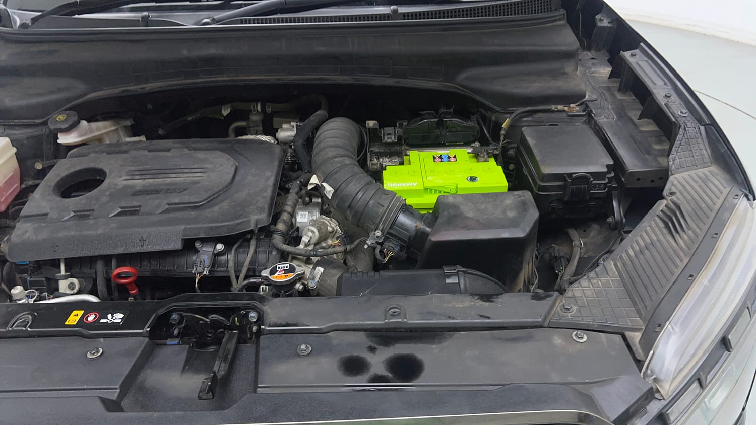 Used 2022 Hyundai Alcazar Signature (O) 6 STR 1.5 Diesel AT Diesel Automatic engine ENGINE LEFT SIDE VIEW