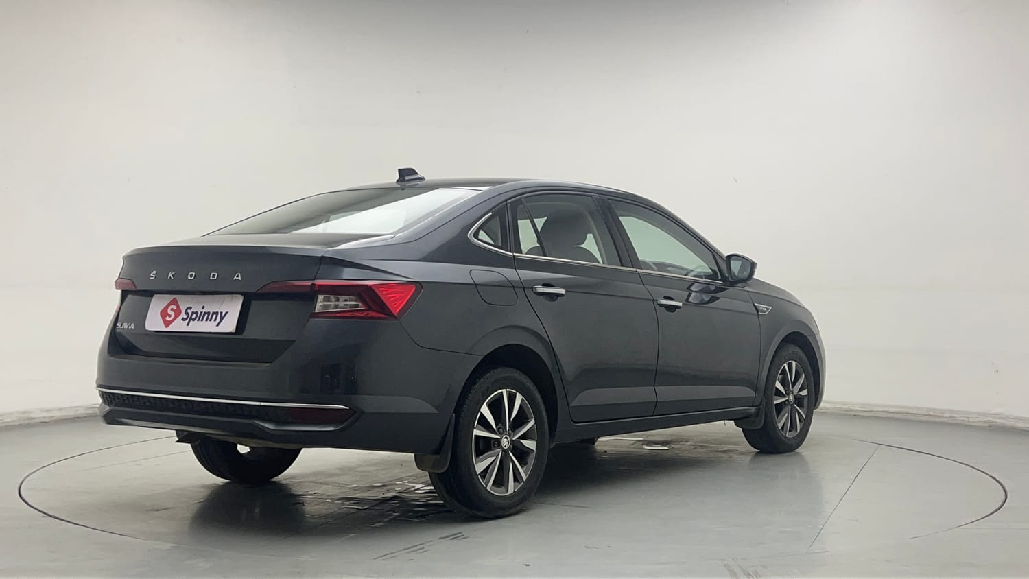 Used 2023 Skoda Slavia Style 1.0L TSI MT Petrol Manual exterior RIGHT REAR CORNER VIEW