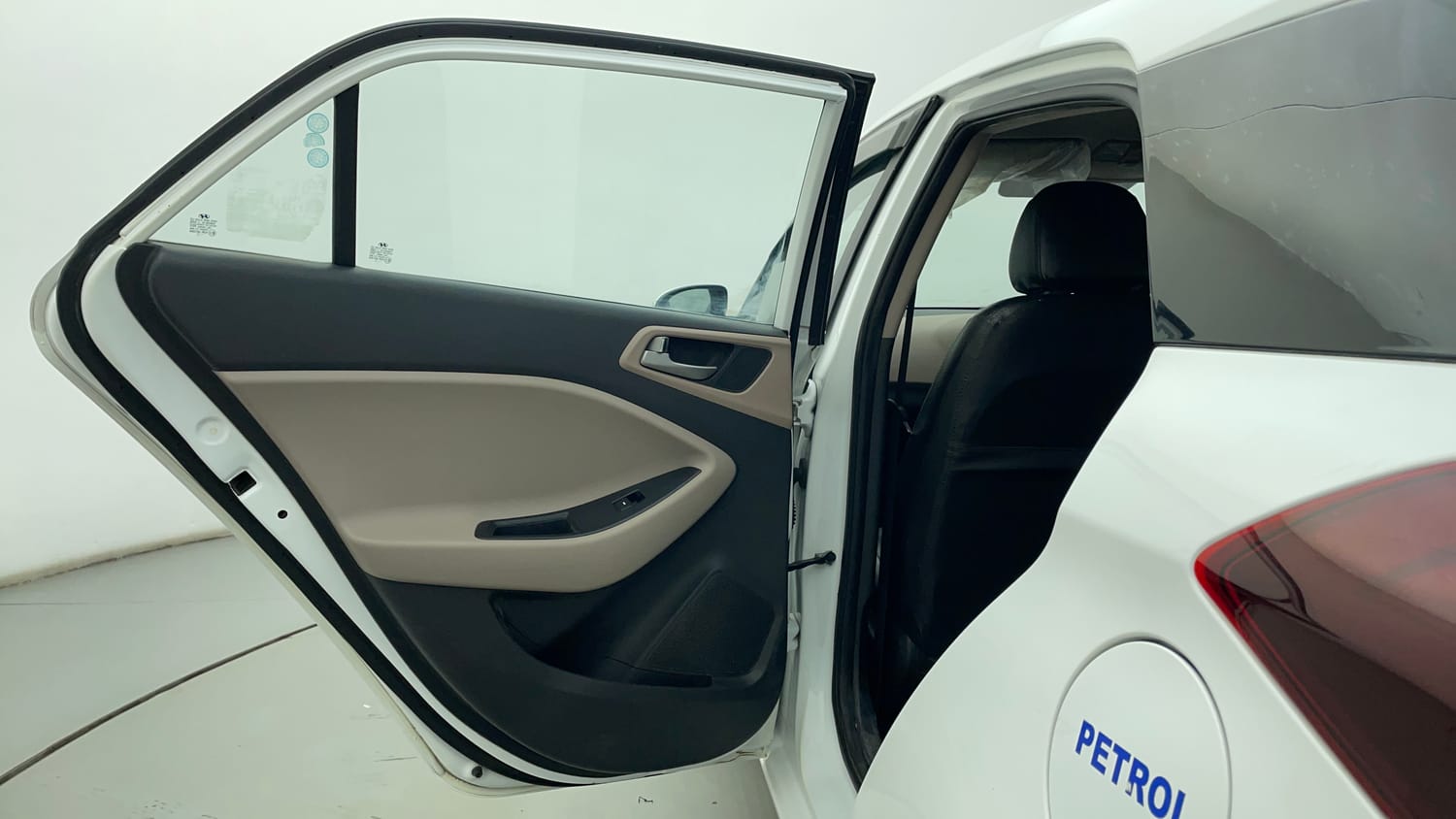 Used 2020 Hyundai Elite i20 Sportz Plus 1.2 Petrol Manual interior LEFT REAR DOOR OPEN VIEW