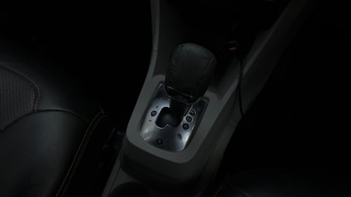 Used 2019 Tata Tiago Revotron XZA Plus Petrol Automatic interior GEAR  KNOB VIEW