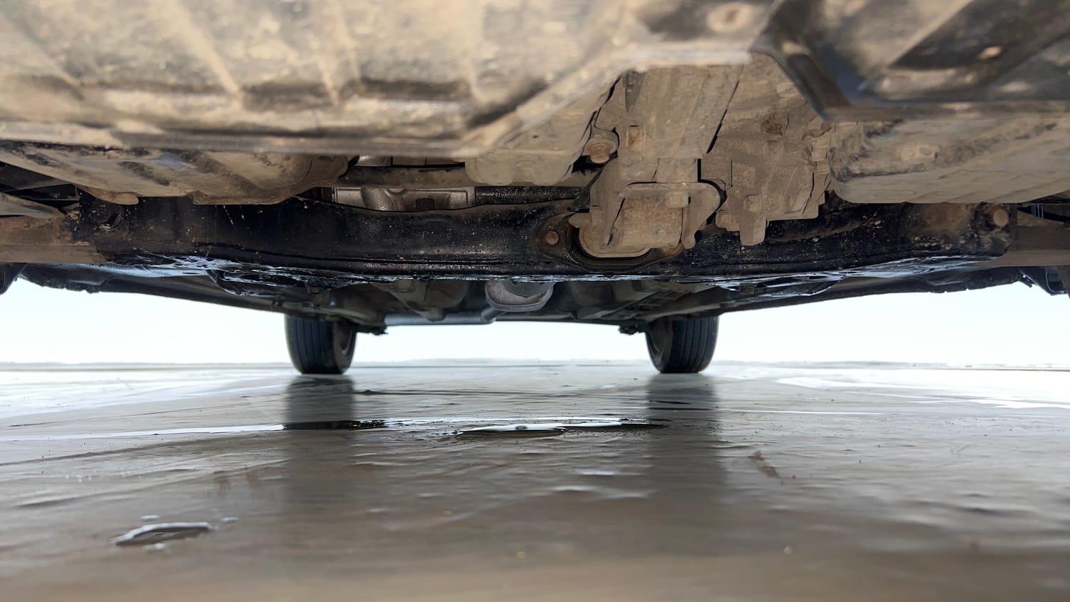 Used 2013 Hyundai Verna Fluidic 1.6 VTVT SX AT Petrol Automatic extra FRONT LEFT UNDERBODY VIEW