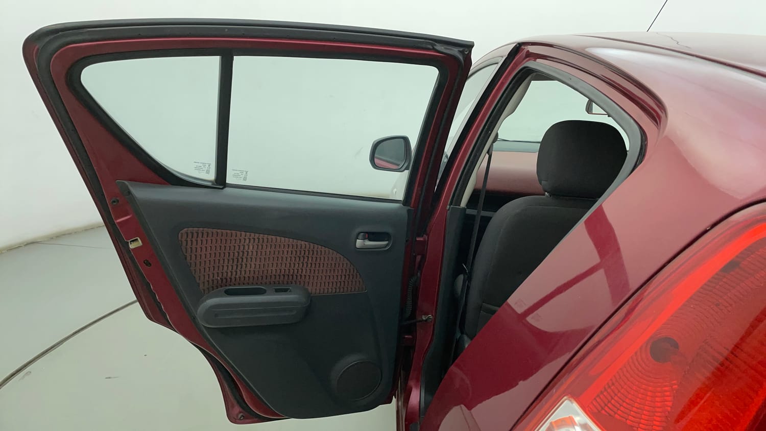 Used 2013 Maruti Suzuki Ritz Vxi BS-IV Petrol Manual interior LEFT REAR DOOR OPEN VIEW