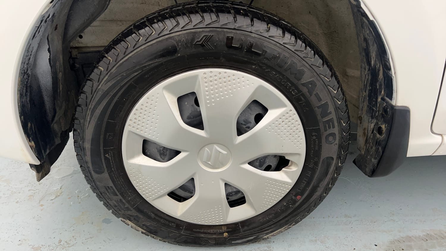 Used 2023 Maruti Suzuki Alto K10 VXi AGS Petrol Automatic tyres LEFT FRONT TYRE RIM VIEW