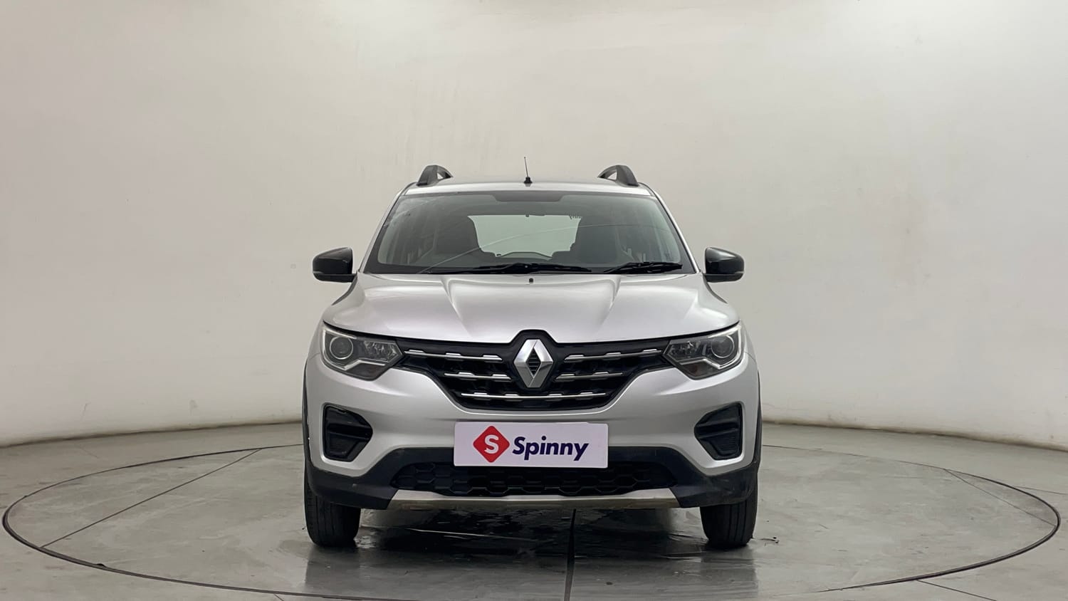 Used 2022 Renault Triber RXT EASY-R AMT Petrol Automatic exterior FRONT VIEW