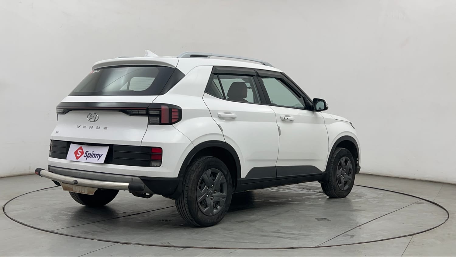 Used 2023 Hyundai Venue SX 1.2 Petrol Petrol Manual exterior RIGHT REAR CORNER VIEW